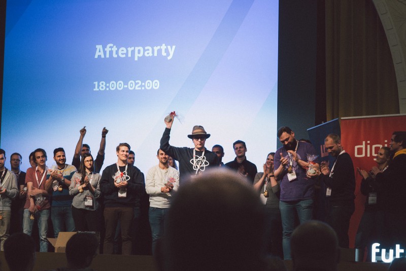 Last time we gave our speakers rocks (sauna stones). True story! Photo by [Nick Tulinen](http://nicktulinen.com)